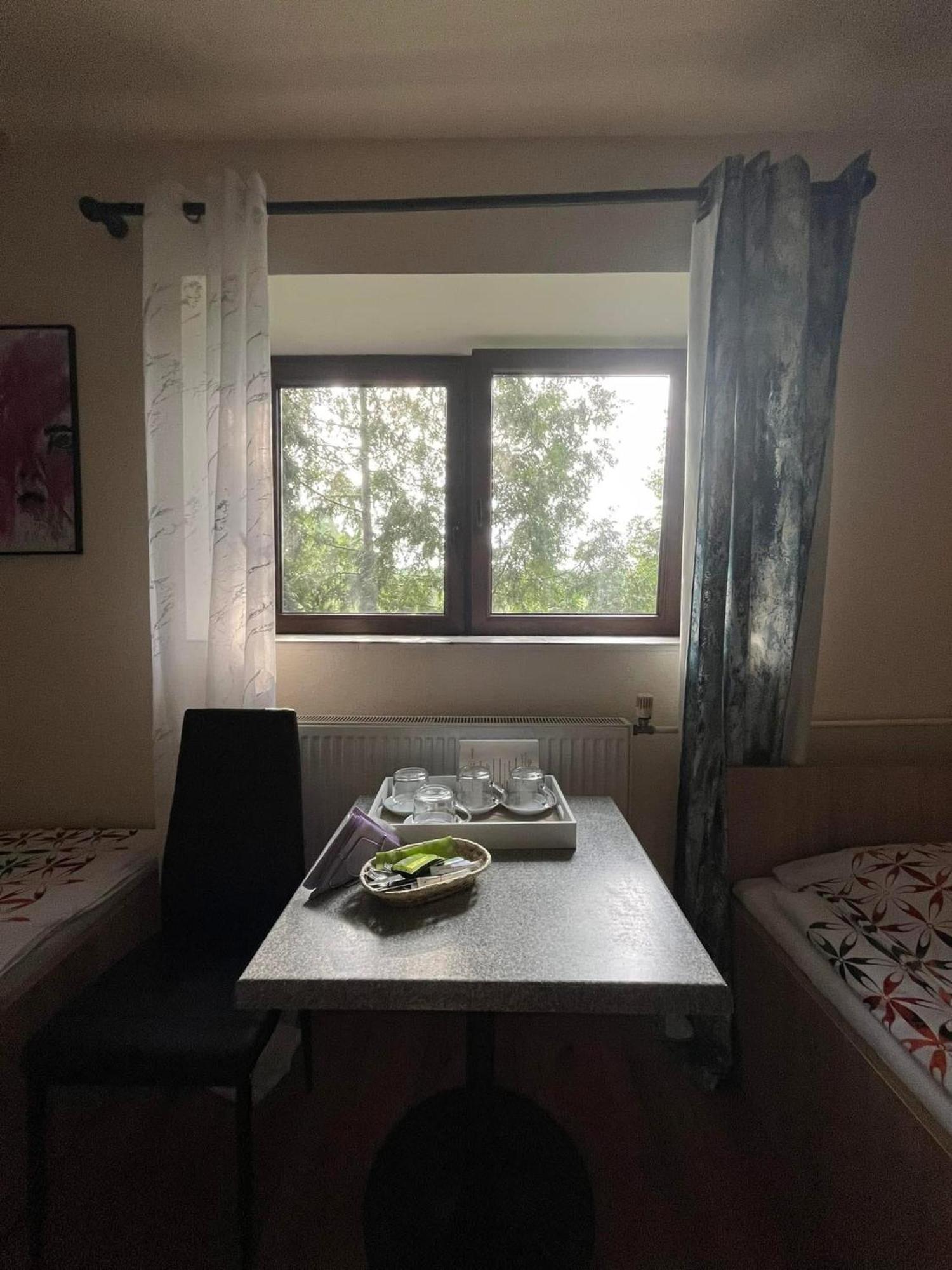 Zajazd Lesny Zakatek Dawniej Zajazd Don Kichot Lodź Bagian luar foto